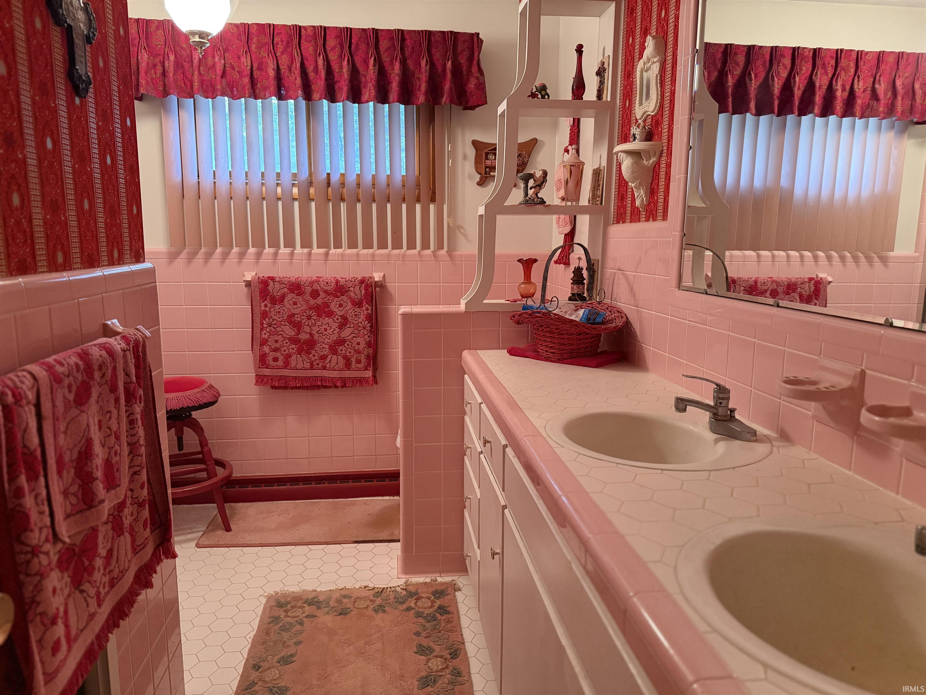 3716 Tunnelton Road Bedford, IN 47421 - Photo 9 of 20