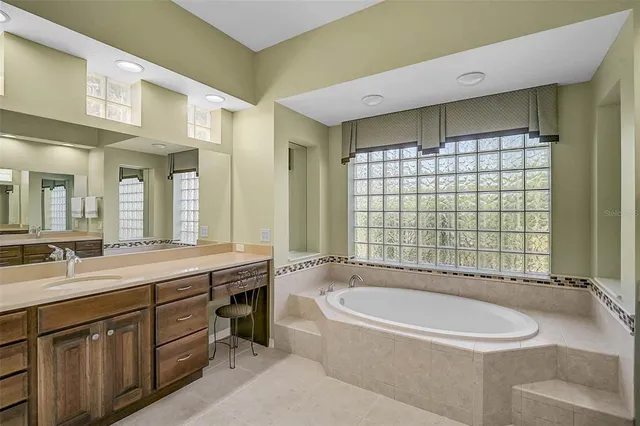 $995,000 | 2094 Sandhill Lane, Nokomis, FL 34275