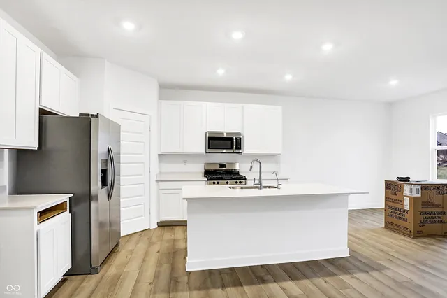 $2,100 | 17333 Gibbons Place, Westfield, IN 46074