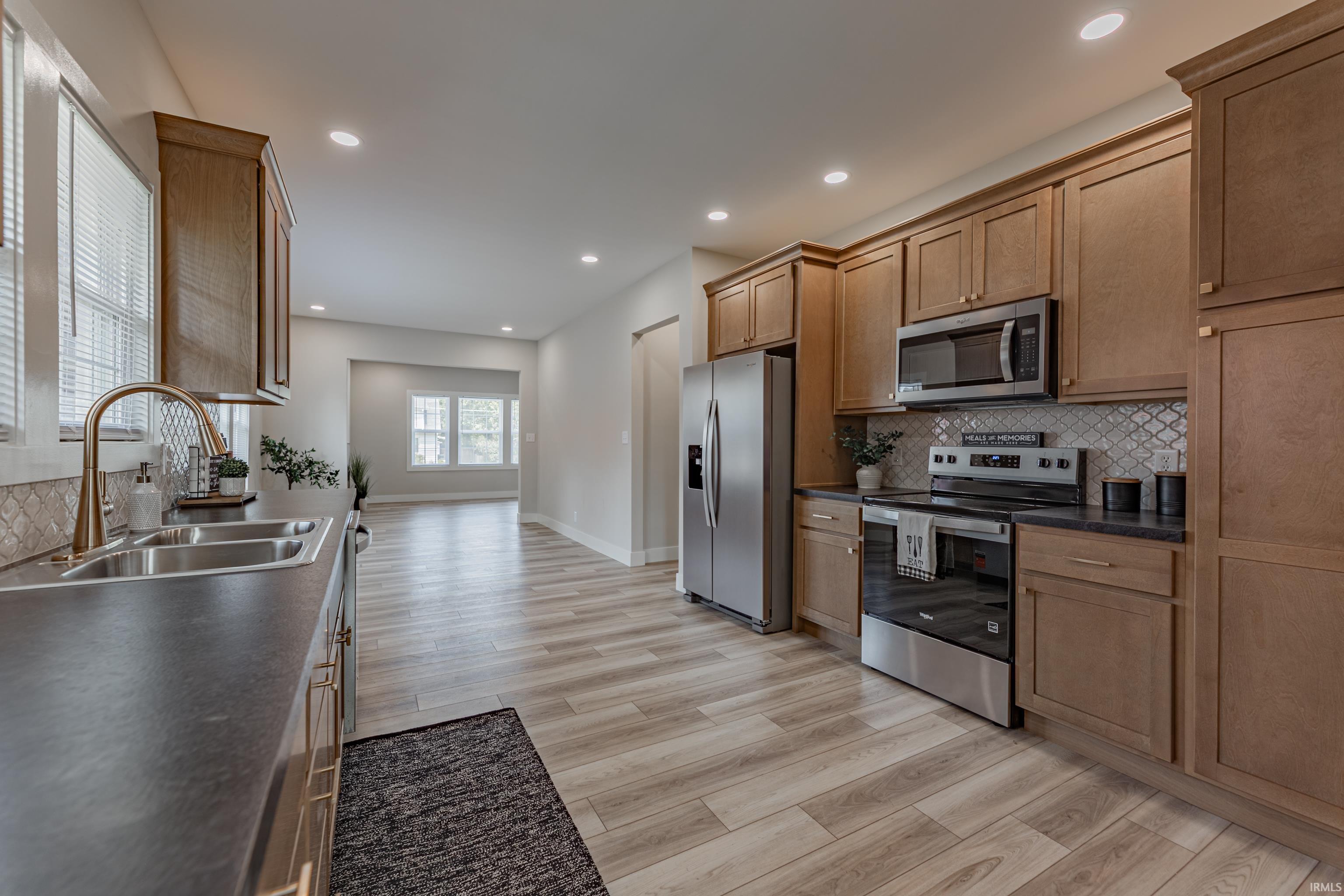 2013 Vogel Road Evansville, IN 47711 - Photo 11 of 34 Gallery Image 11