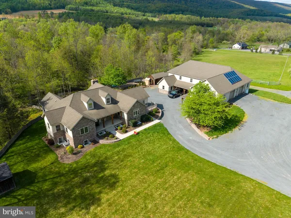 $350,000 | 6784 Raccoon Valley Road, Millerstown, PA 17062