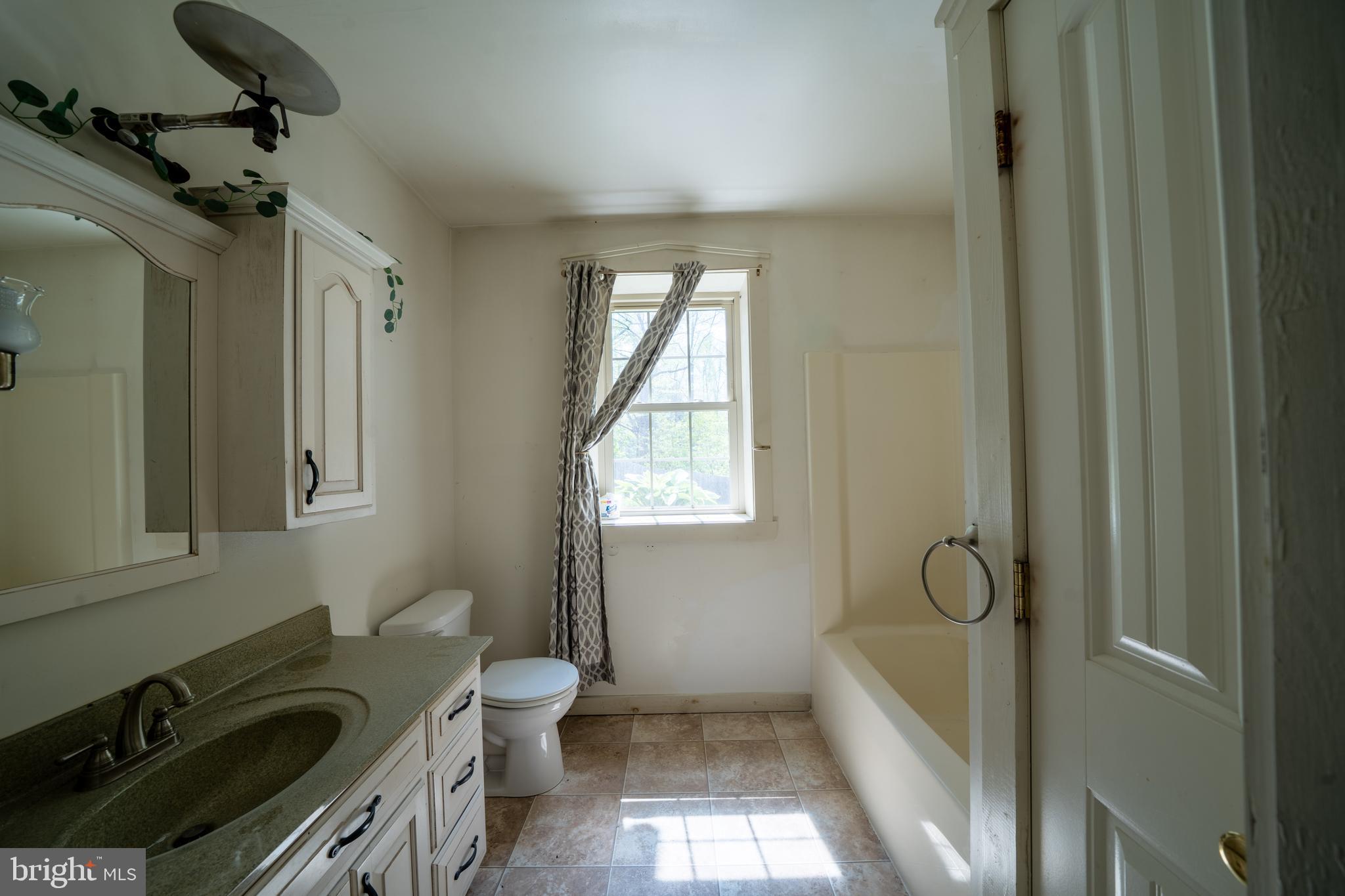 6784 Raccoon Valley Road Millerstown, PA 17062 - Photo 32 of 111