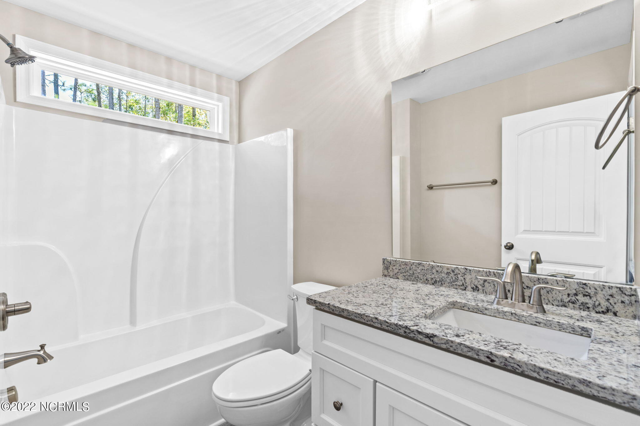 149 Elm Road Southport, NC 28461 - Photo 28 of 44 19 Guest Bath