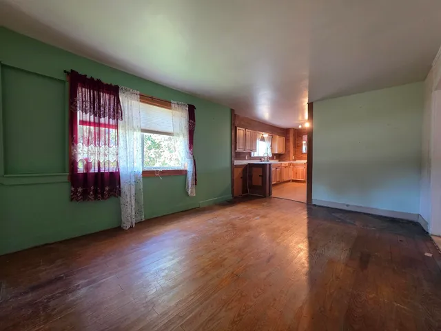 $139,900 | 72 West Main Street, Monroe, ME 04951