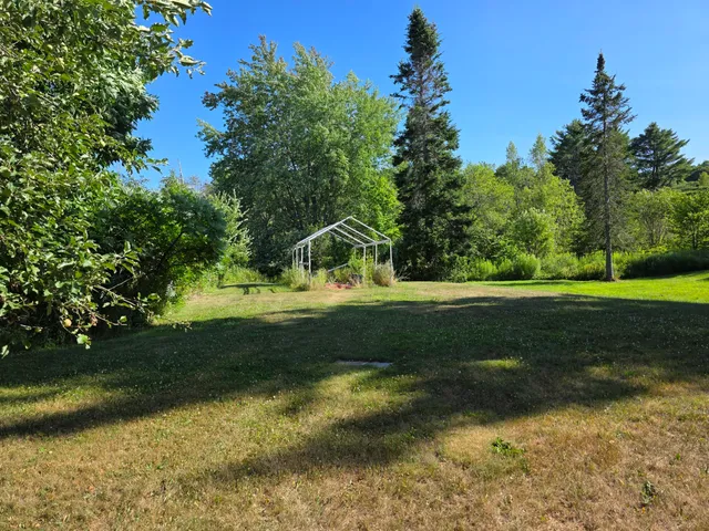 $139,900 | 72 West Main Street, Monroe, ME 04951