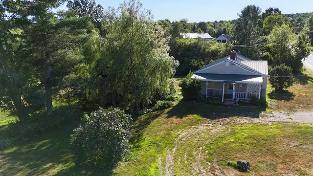 $139,900 | 72 West Main Street, Monroe, ME 04951