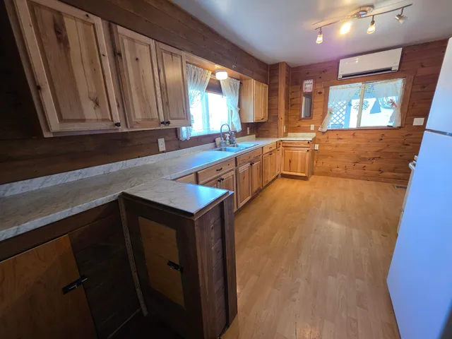 $139,900 | 72 West Main Street, Monroe, ME 04951