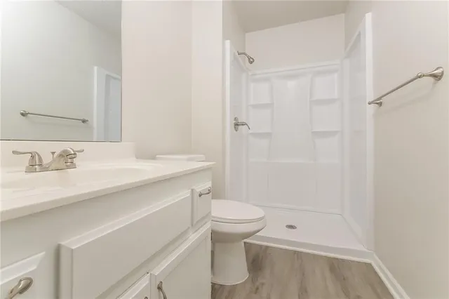 $2,170 | 406 Brookside Circle, Kearney, MO 64060