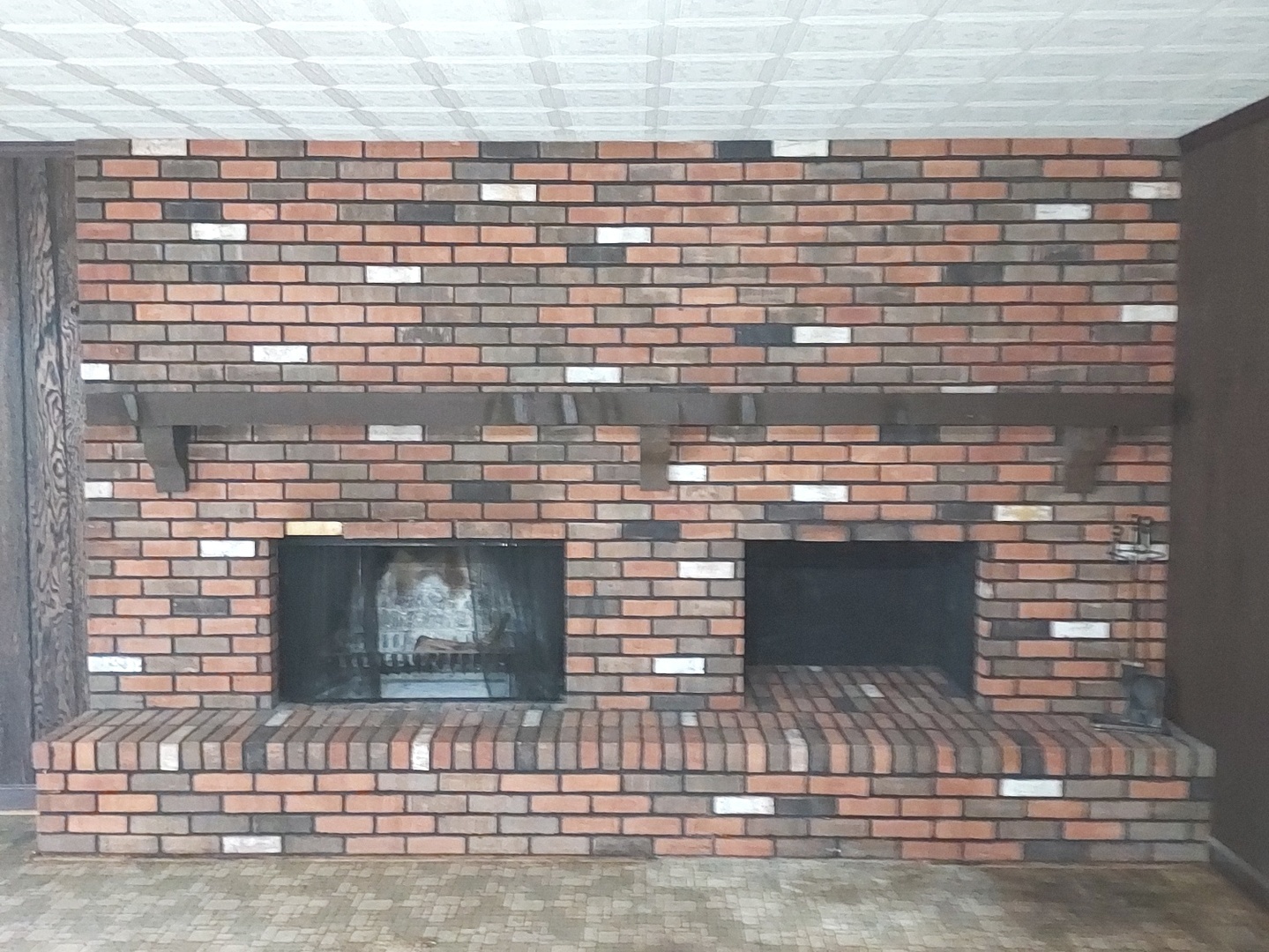 34 Walnut Circle Tuscola, IL 61953 - Photo 8 of 25