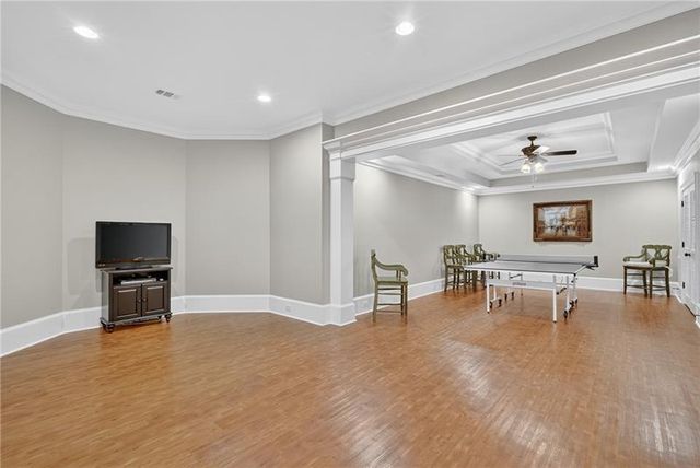 a view of a garden with pathway