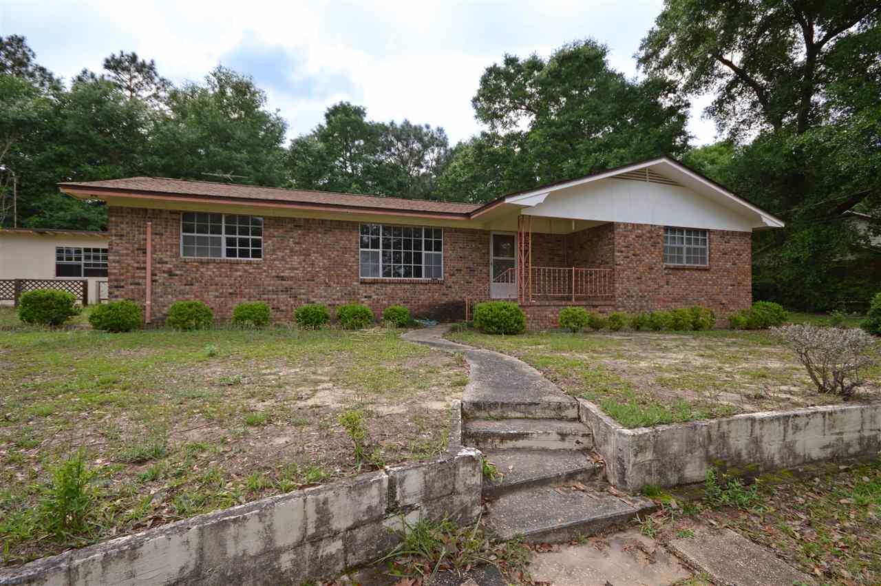 5992 Vanity Fair Road Milton, FL 32570 - Photo 3 of 35 Gallery Image 3