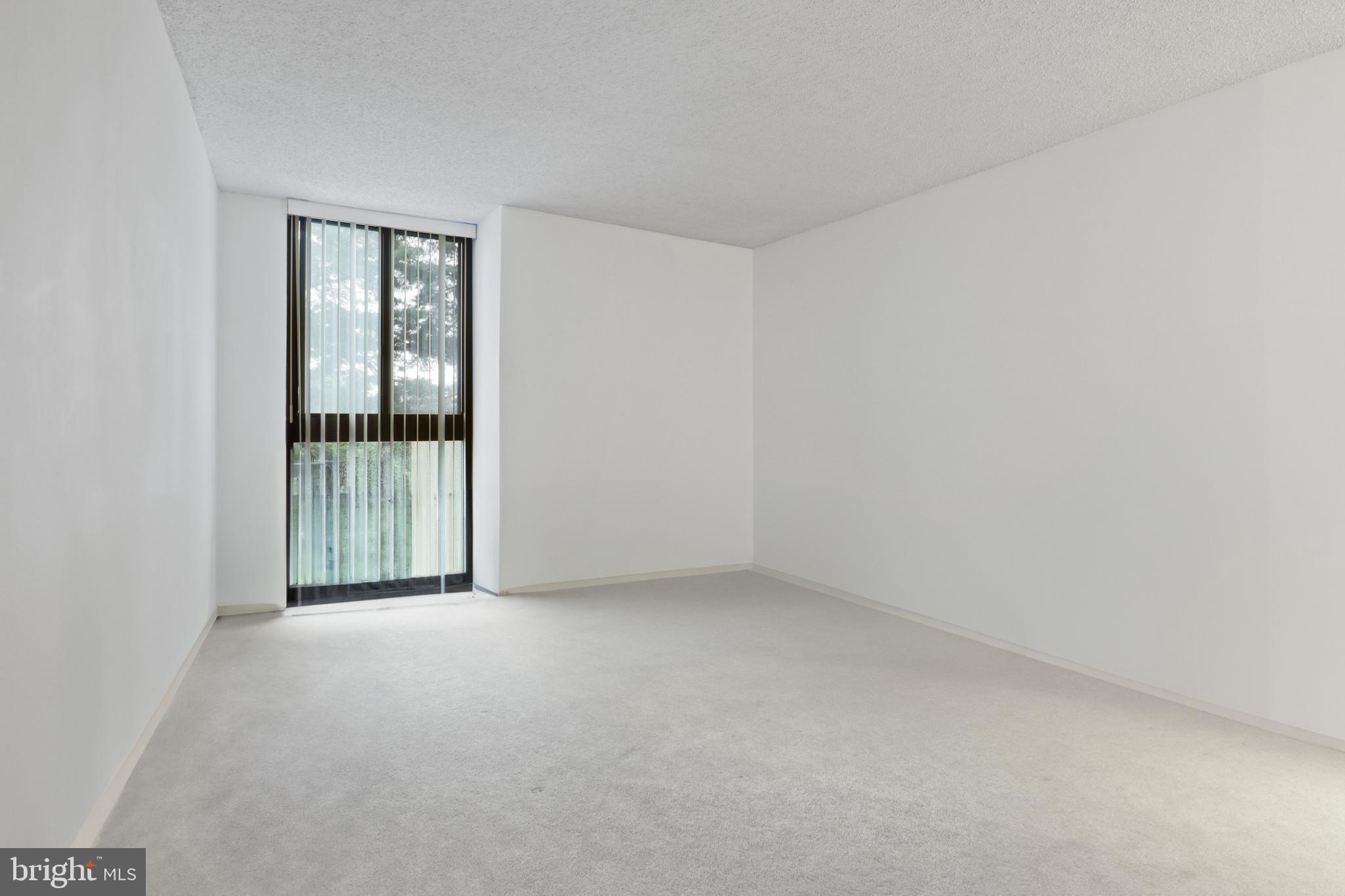 1101 South Arlington Ridge Road, Unit 104 Arlington, VA 22202 - Photo 26 of 38