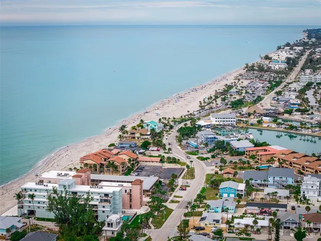 $749,990 | 210 Tournament Road, Rotonda West, FL 33947