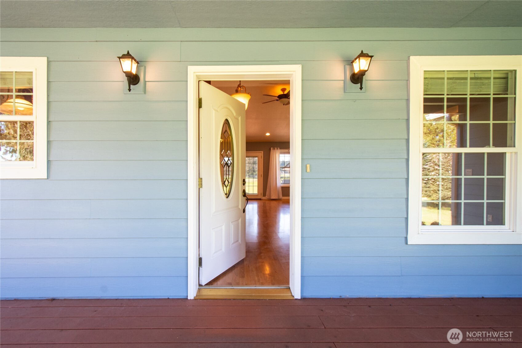 177 Quick Road Castle Rock, WA 98611 - Photo 4 of 34 Gallery Image 4