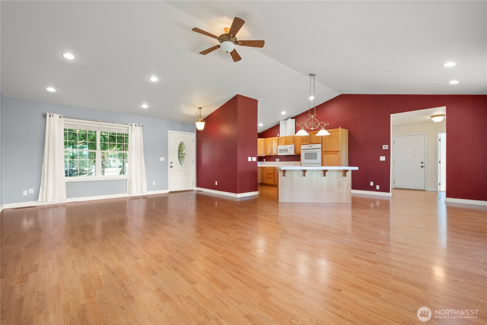 177 Quick Road Castle Rock, WA 98611 - Photo 8 of 34 Gallery Image 8