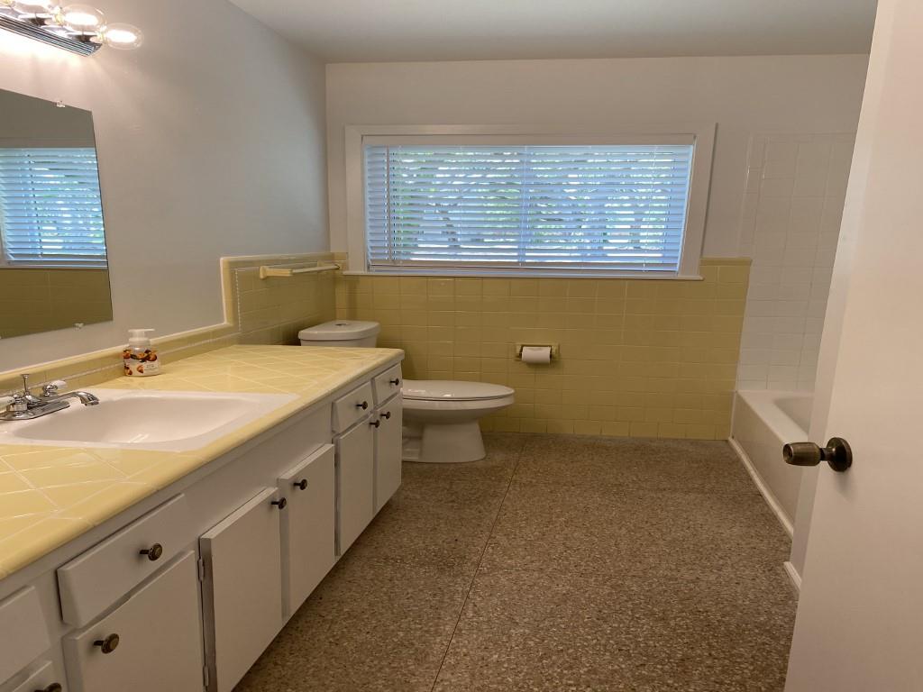 13674 River Road Destrehan, LA 70047 - Photo 4 of 6