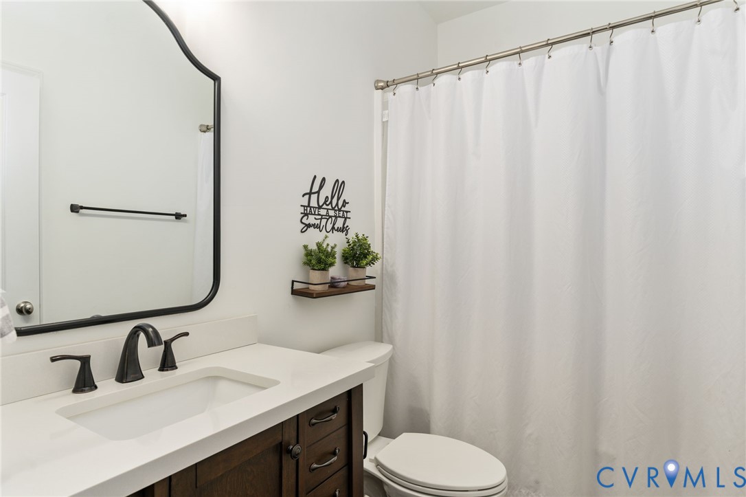3521 Ellsworth Road Richmond, VA 23235 - Photo 26 of 46 Hall bath