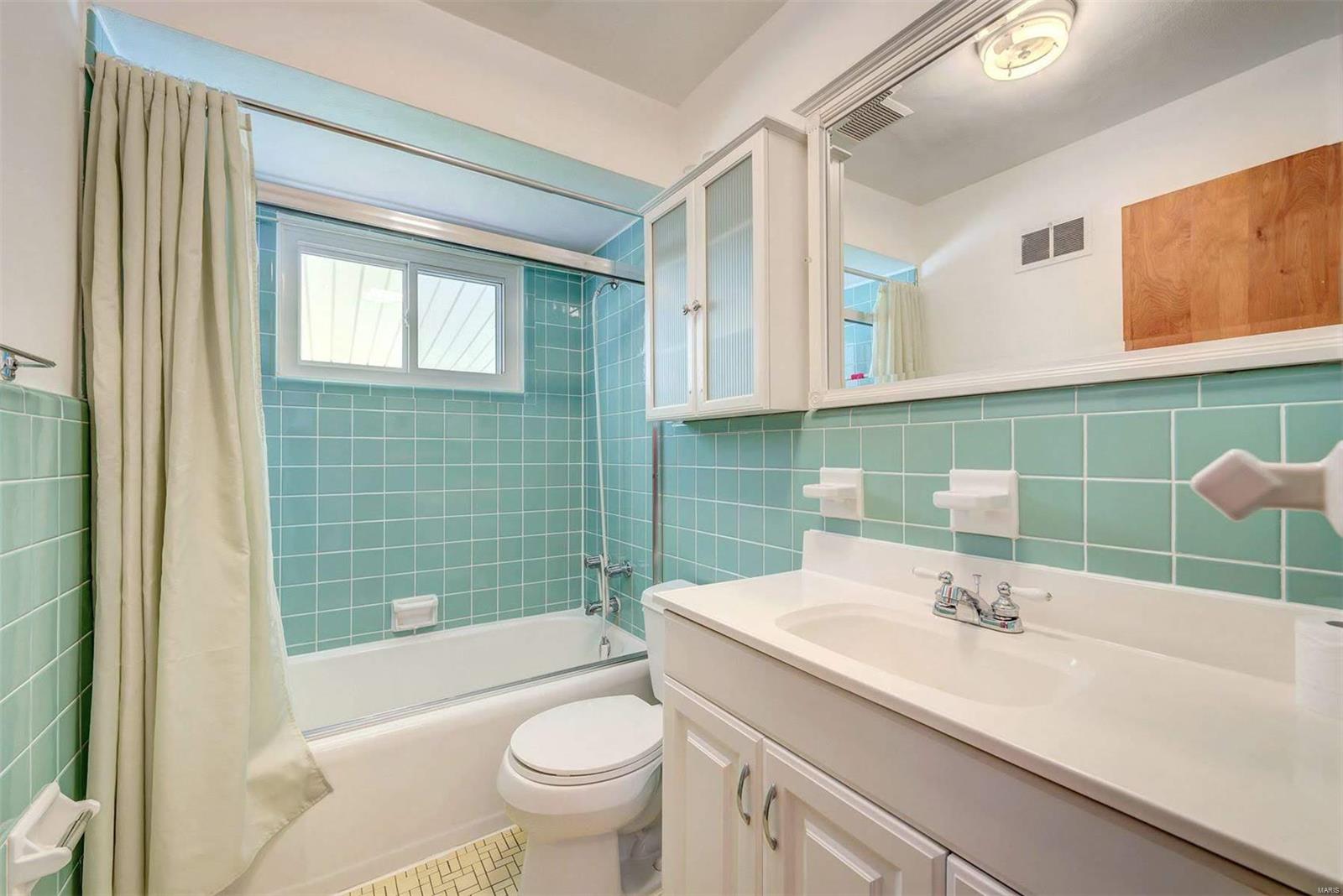 2803 Bremerton Road St. Louis, MO 63144 - Photo 11 of 26