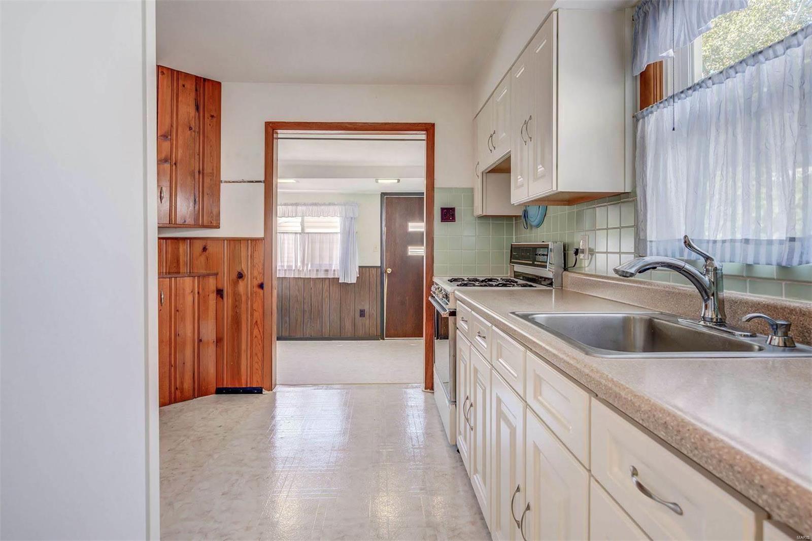 2803 Bremerton Road St. Louis, MO 63144 - Photo 7 of 26