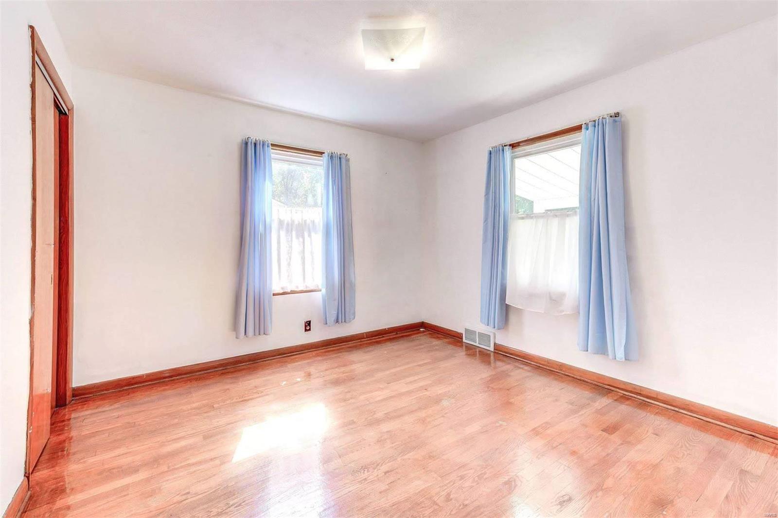 2803 Bremerton Road St. Louis, MO 63144 - Photo 10 of 26