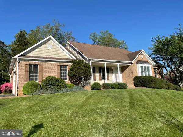 $3,500 | 41 Menlough Drive, Warrenton, VA 20186