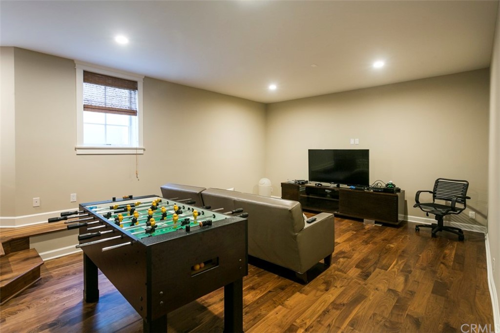 925 27th Street Manhattan Beach, CA 90266 - Photo 24 of 35