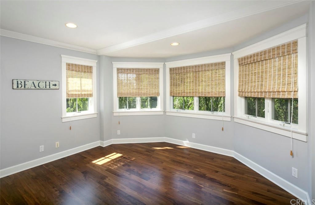 925 27th Street Manhattan Beach, CA 90266 - Photo 28 of 35