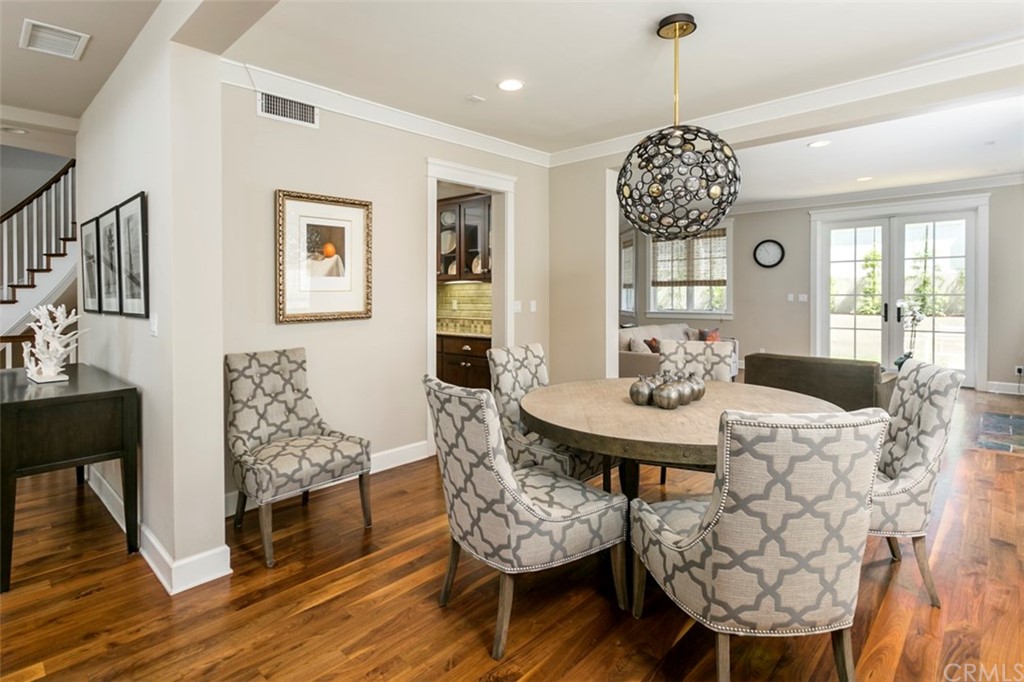 925 27th Street Manhattan Beach, CA 90266 - Photo 7 of 35