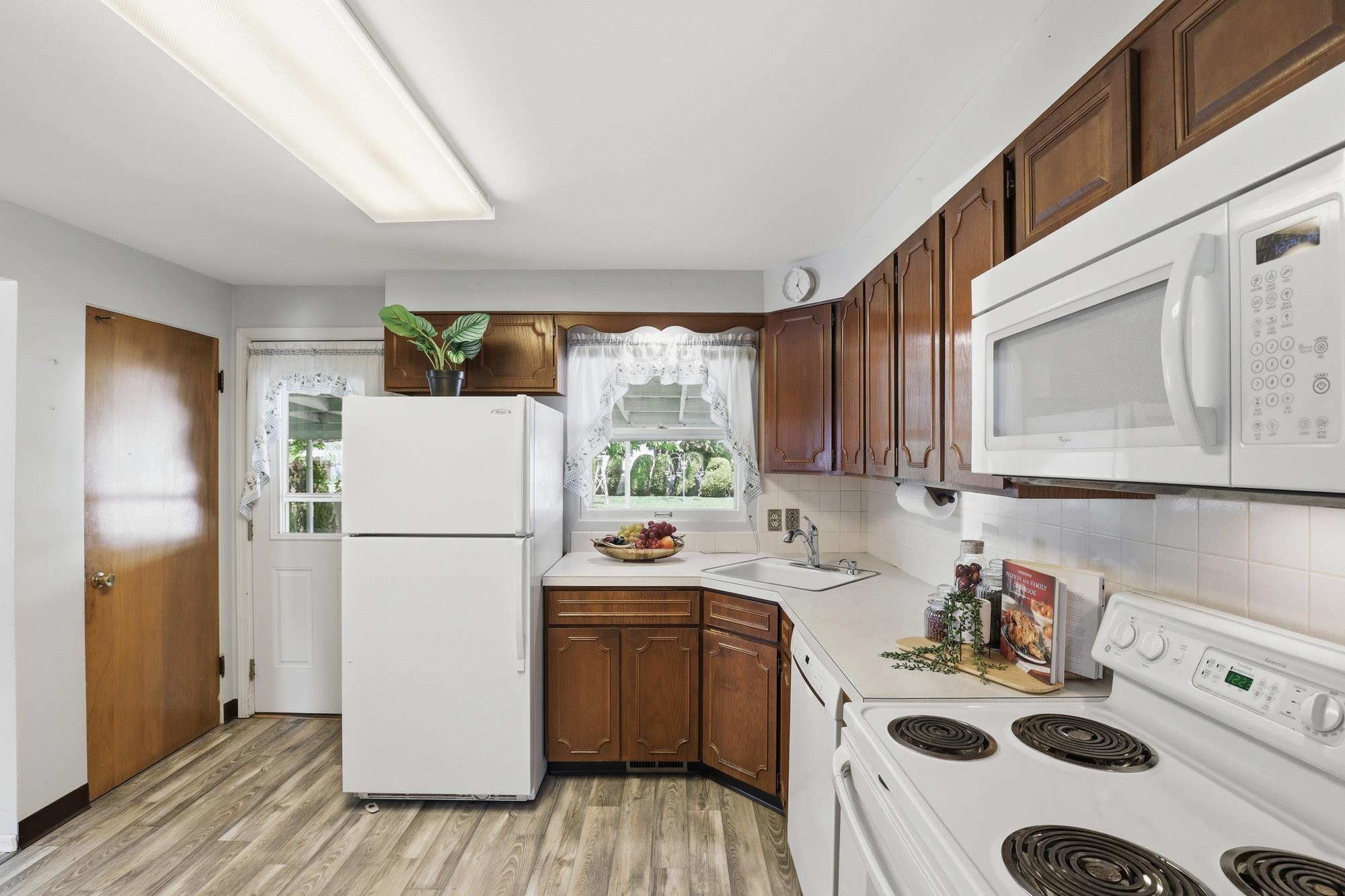 309 East Nebraska Avenue Spokane, WA 99208 - Photo 12 of 46