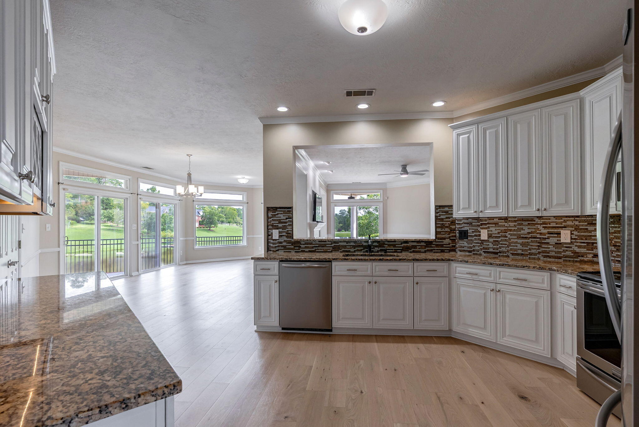 994 Windmill Parkway Evans, GA 30809 - Photo 10 of 60 13-web-or-mls-35