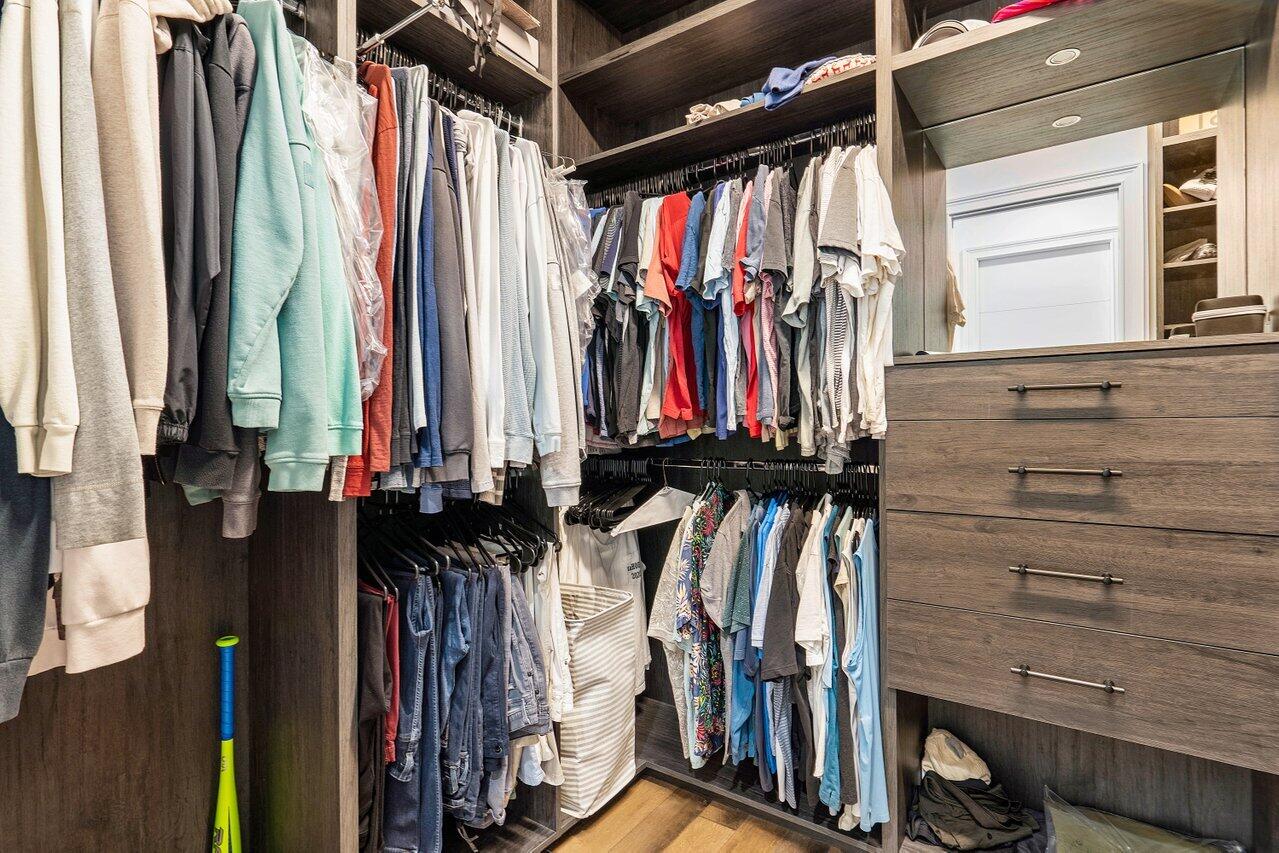 17371 Rosella Road Boca Raton, FL 33496 - Photo 30 of 93 Primary Closet