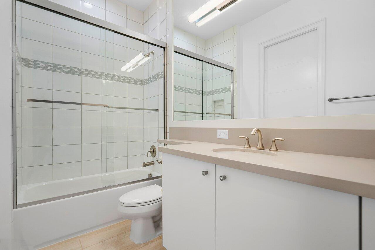 17371 Rosella Road Boca Raton, FL 33496 - Photo 35 of 93 En Suite Bath