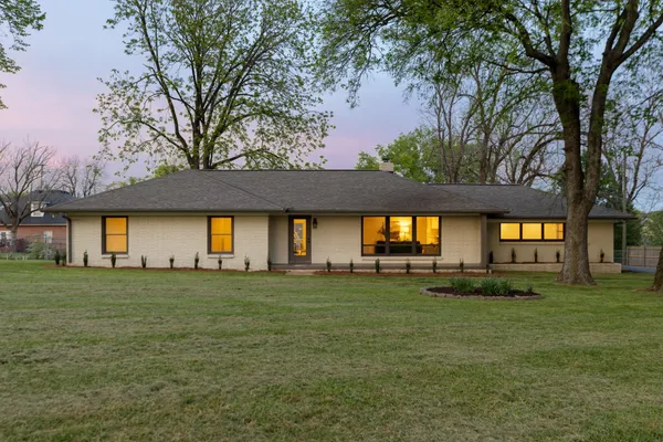 $699,000 | Undisclosed Address, Madison, TN 37115