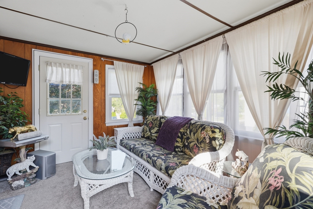 12 Edgewood Road Milford, MA 01757 - Photo 24 of 41