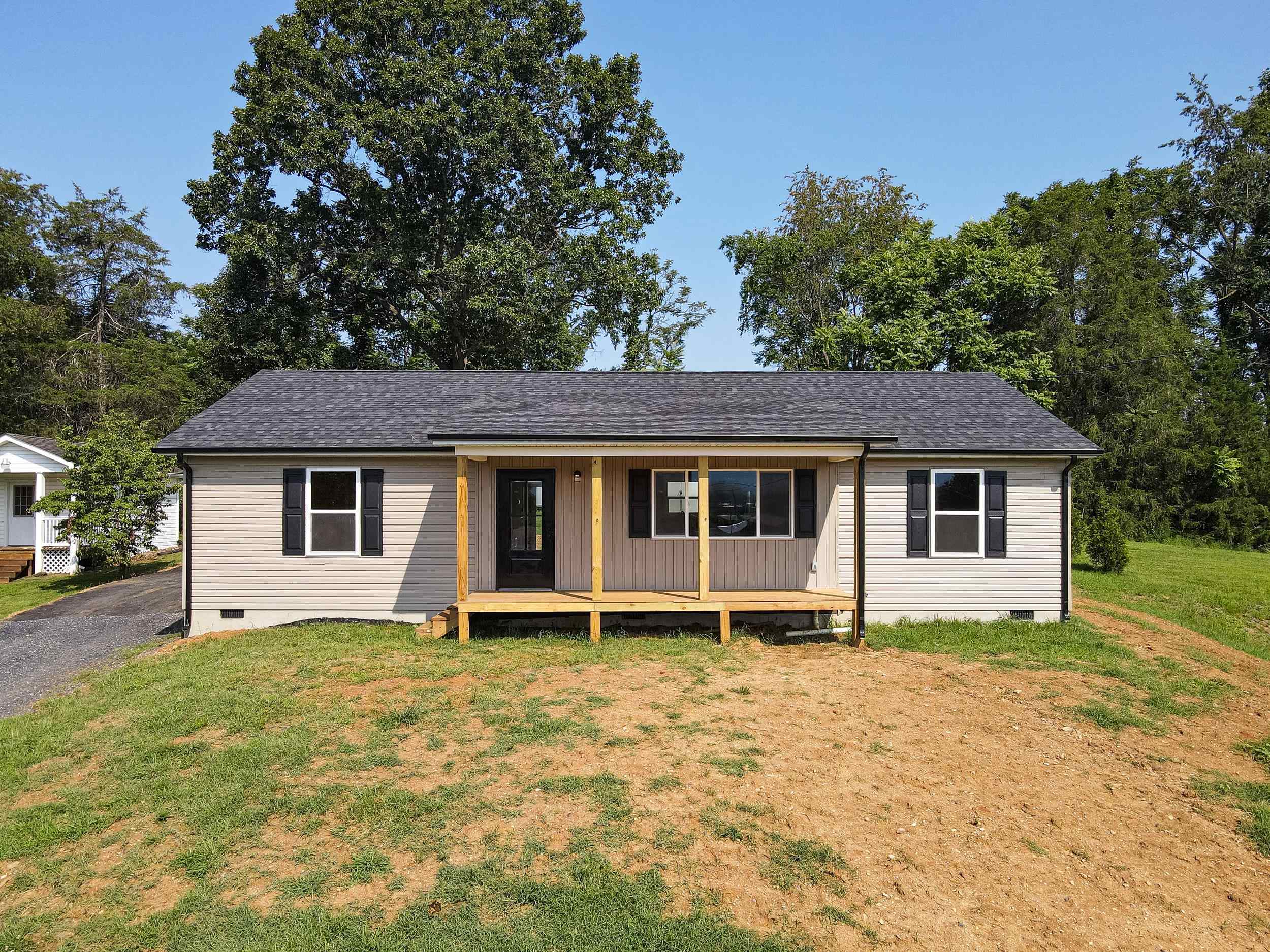 32 Greenfield Road Luray, VA 22835 - Photo 1 of 32 Gallery Image 1