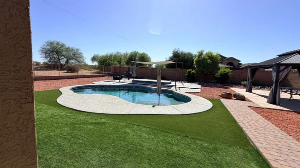 $2,300 | 21756 Reis Drive, Maricopa, AZ 85138
