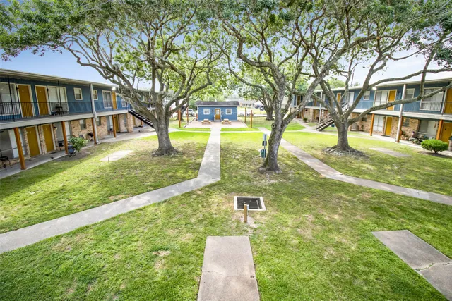 $980 | 1305 Memorial Drive, Unit 32, Baytown, TX 77520