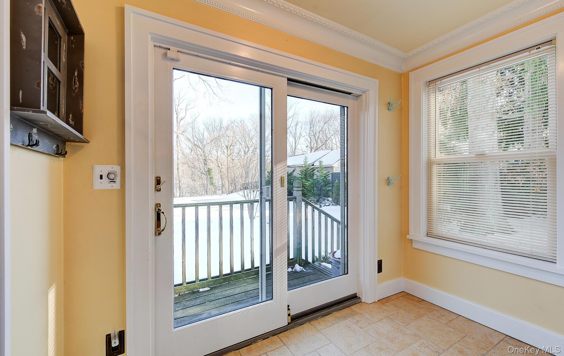 256 Nassau Road Huntington, NY 11743 - Photo 15 of 22