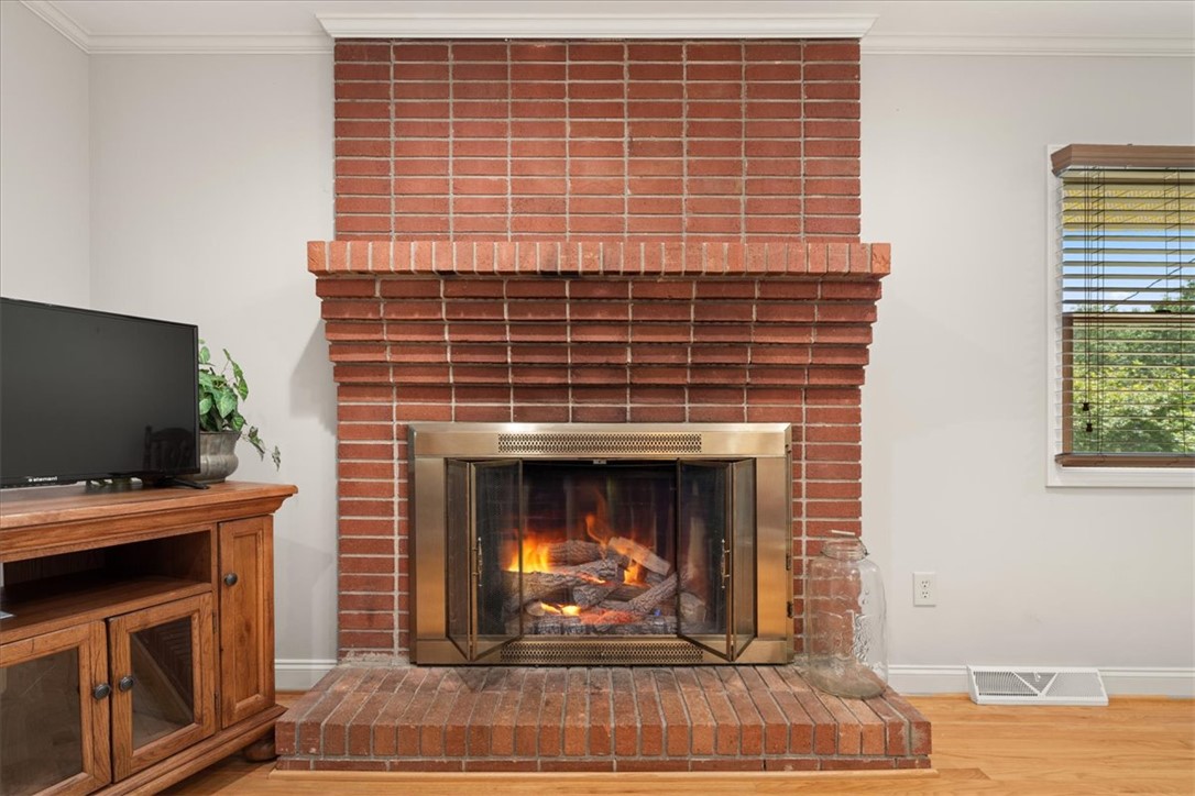 408 Lucky Street Westminster, SC 29693 - Photo 13 of 40