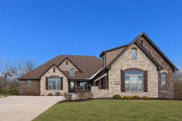 $1,099,999 | 21433 Wooded Cove Drive, Elwood, IL 60421