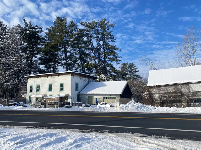 $299,900 | 3463 Highway 67, Hoosick, NY 12028