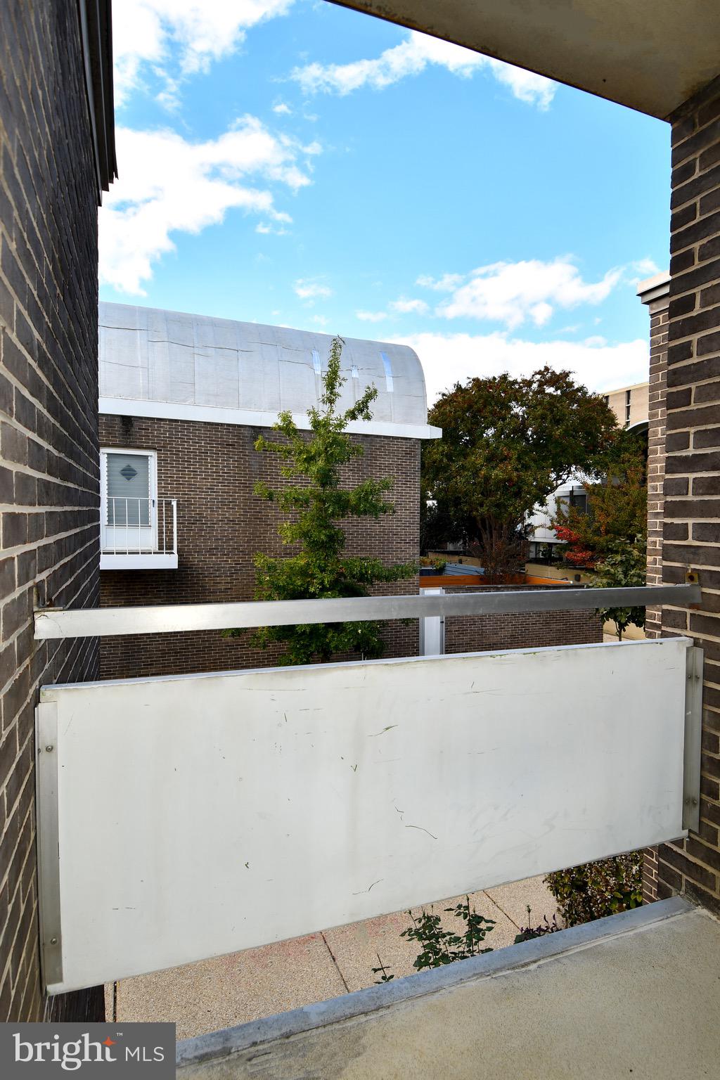 354 N Street Southwest, Unit 354 Washington, DC 20024 - Photo 26 of 48 a view of a terrace