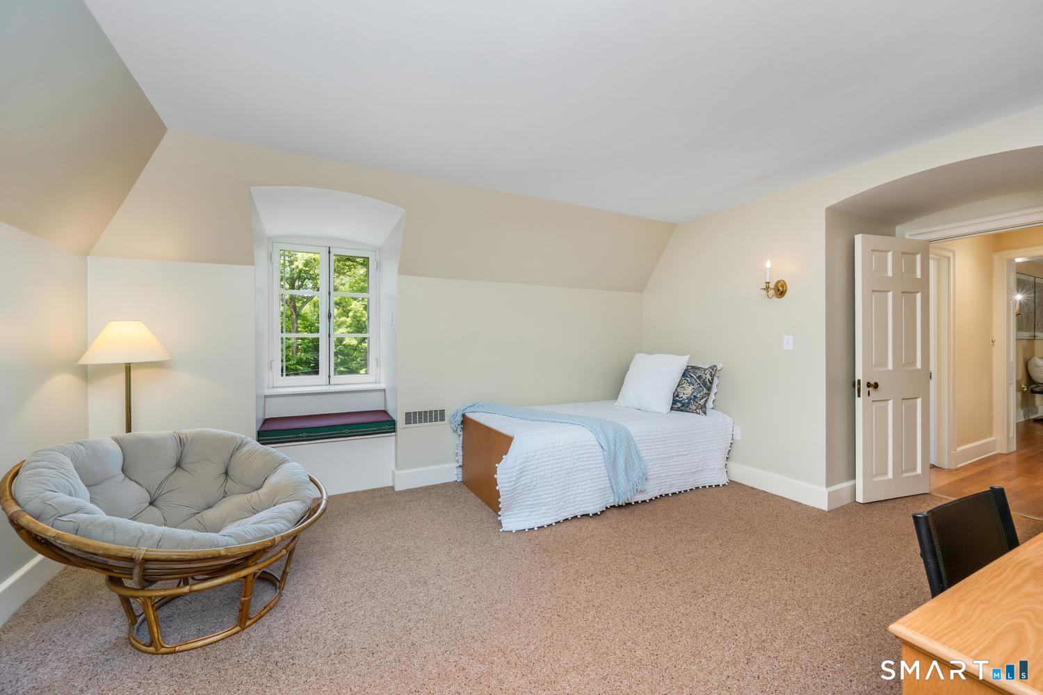 15 Wildcat Road Darien, CT 06820 - Photo 28 of 40