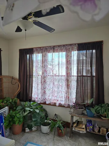 $90,000 | 376 West Euclid Avenue, Lewistown, IL 61542