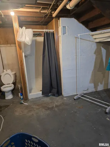 $90,000 | 376 West Euclid Avenue, Lewistown, IL 61542