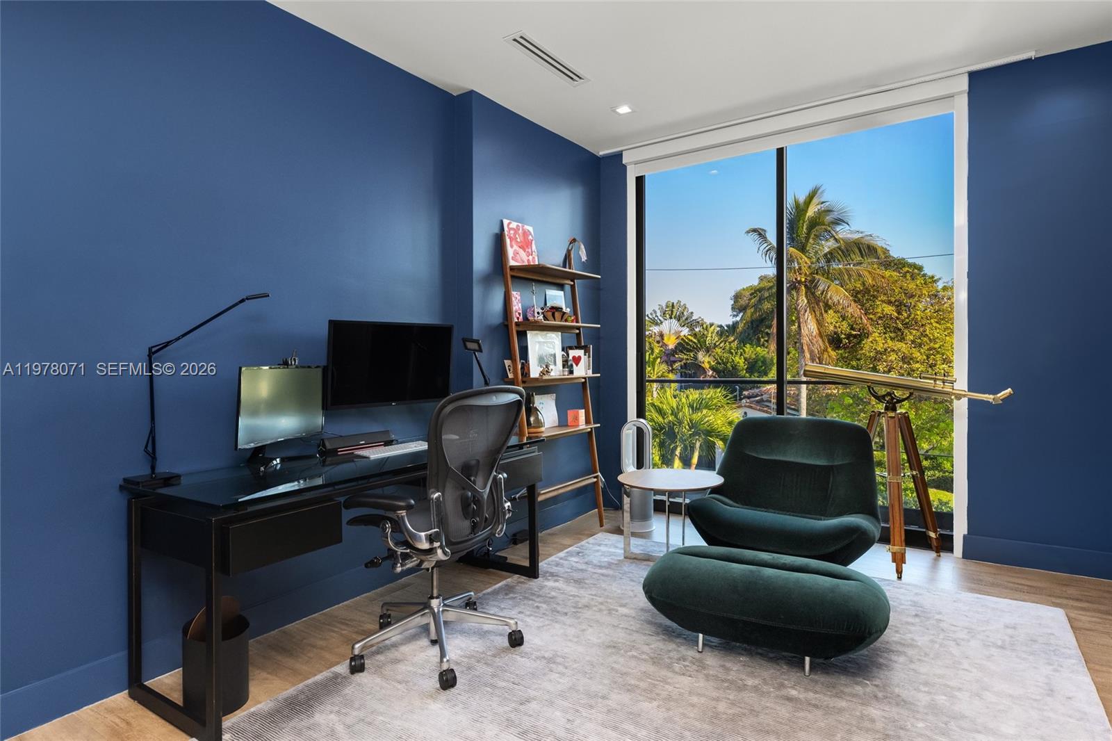 5701 North Bay Road Miami Beach, FL 33140 - Photo 34 of 52