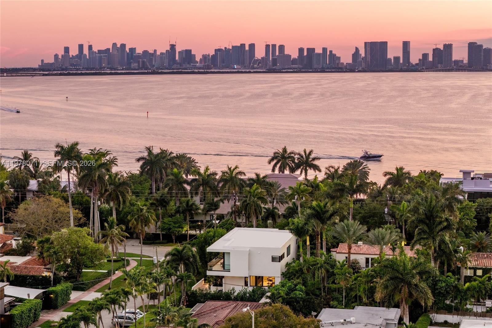 5701 North Bay Road Miami Beach, FL 33140 - Photo 41 of 52