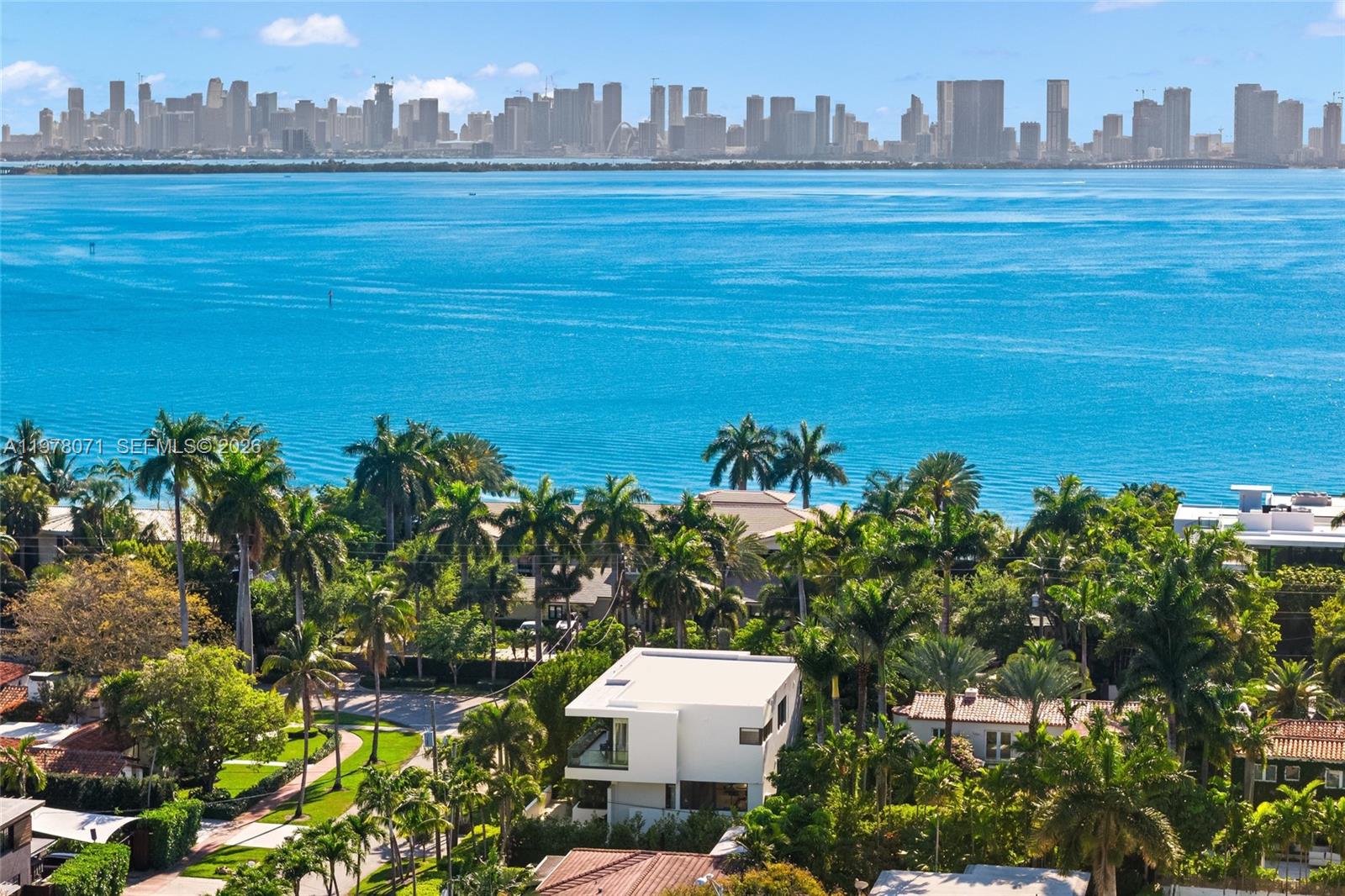 5701 North Bay Road Miami Beach, FL 33140 - Photo 49 of 52