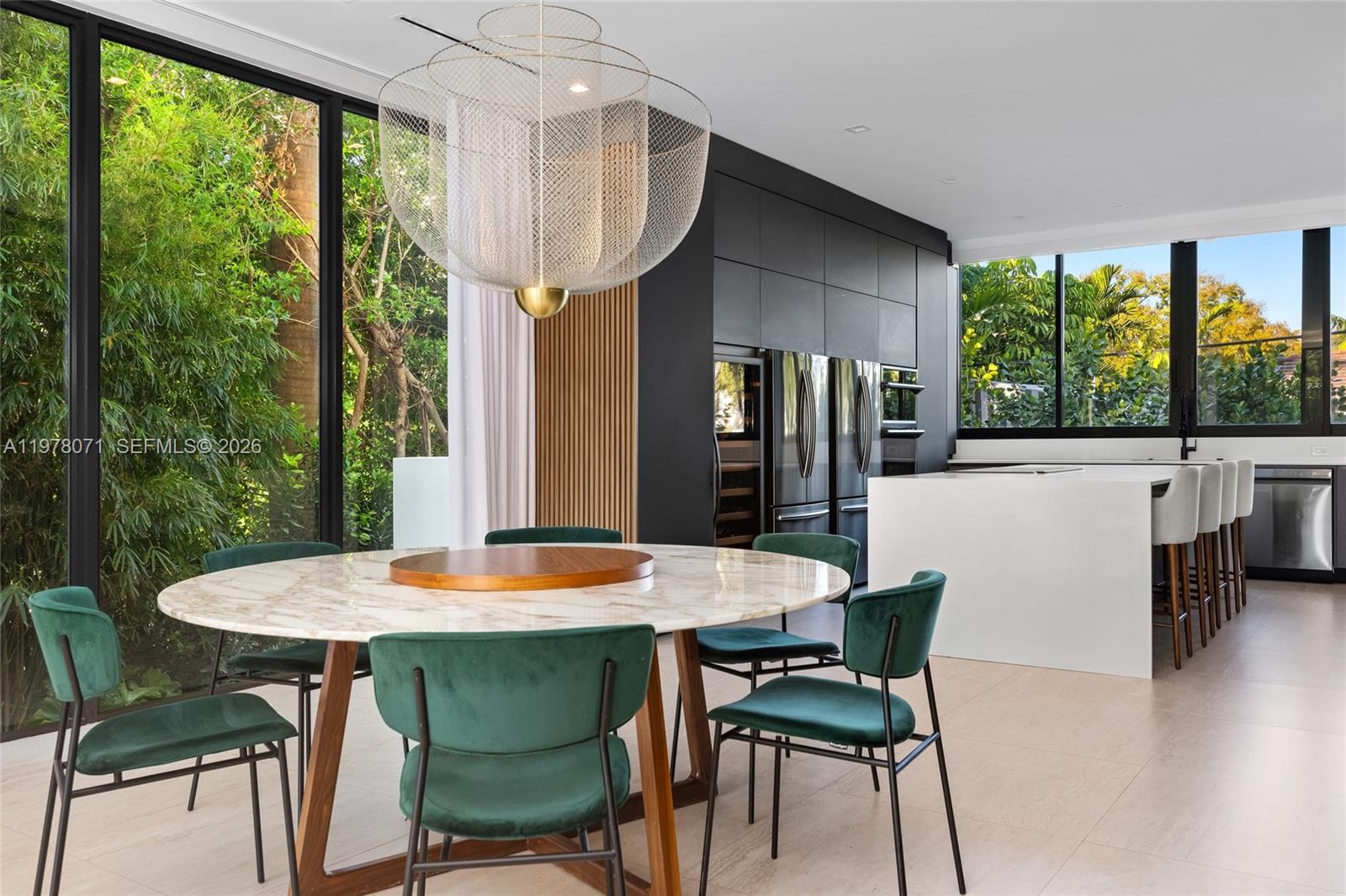 5701 North Bay Road Miami Beach, FL 33140 - Photo 9 of 52