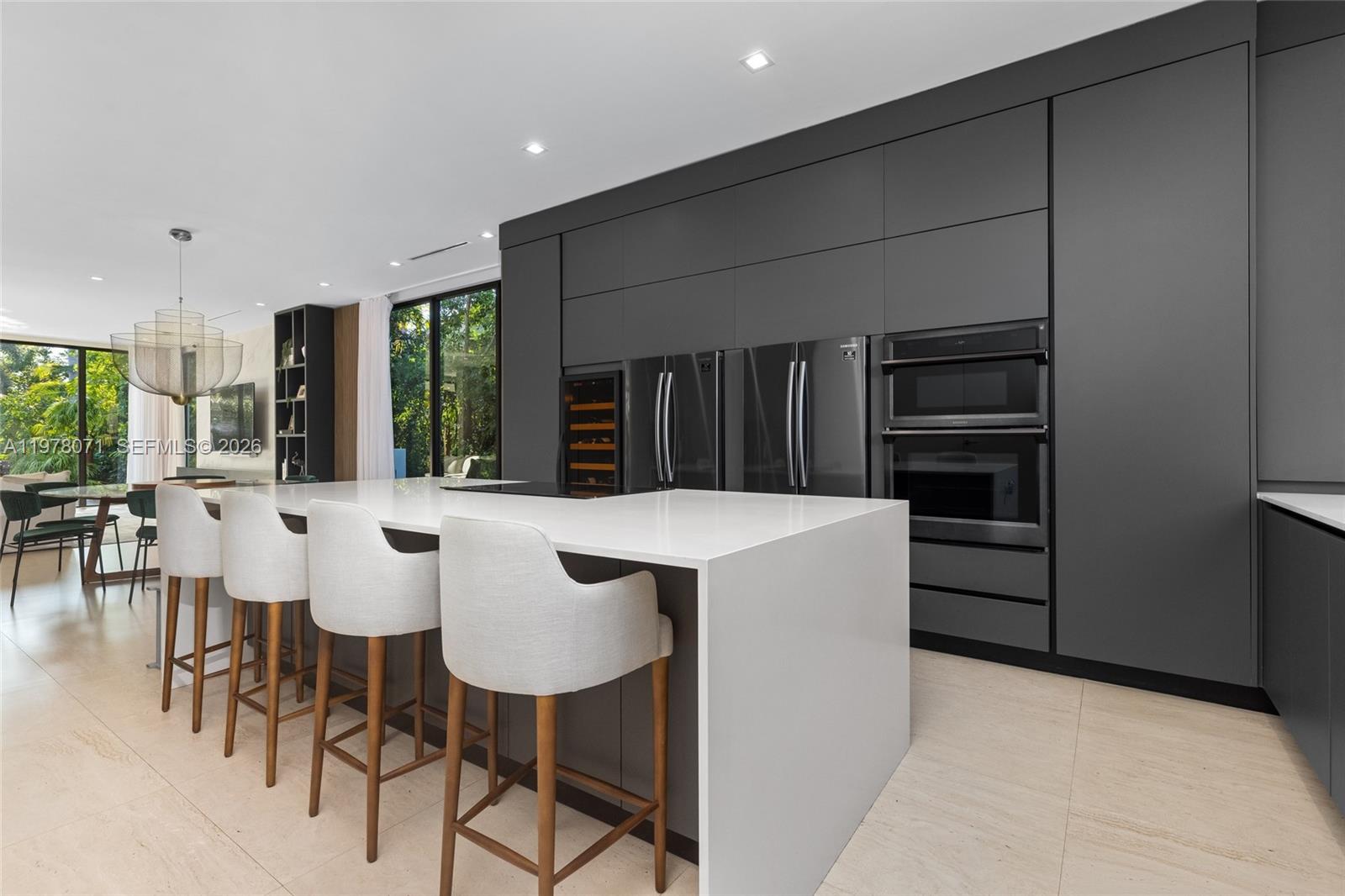 5701 North Bay Road Miami Beach, FL 33140 - Photo 10 of 52